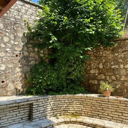 Apartment Llaman Luxury Himarë